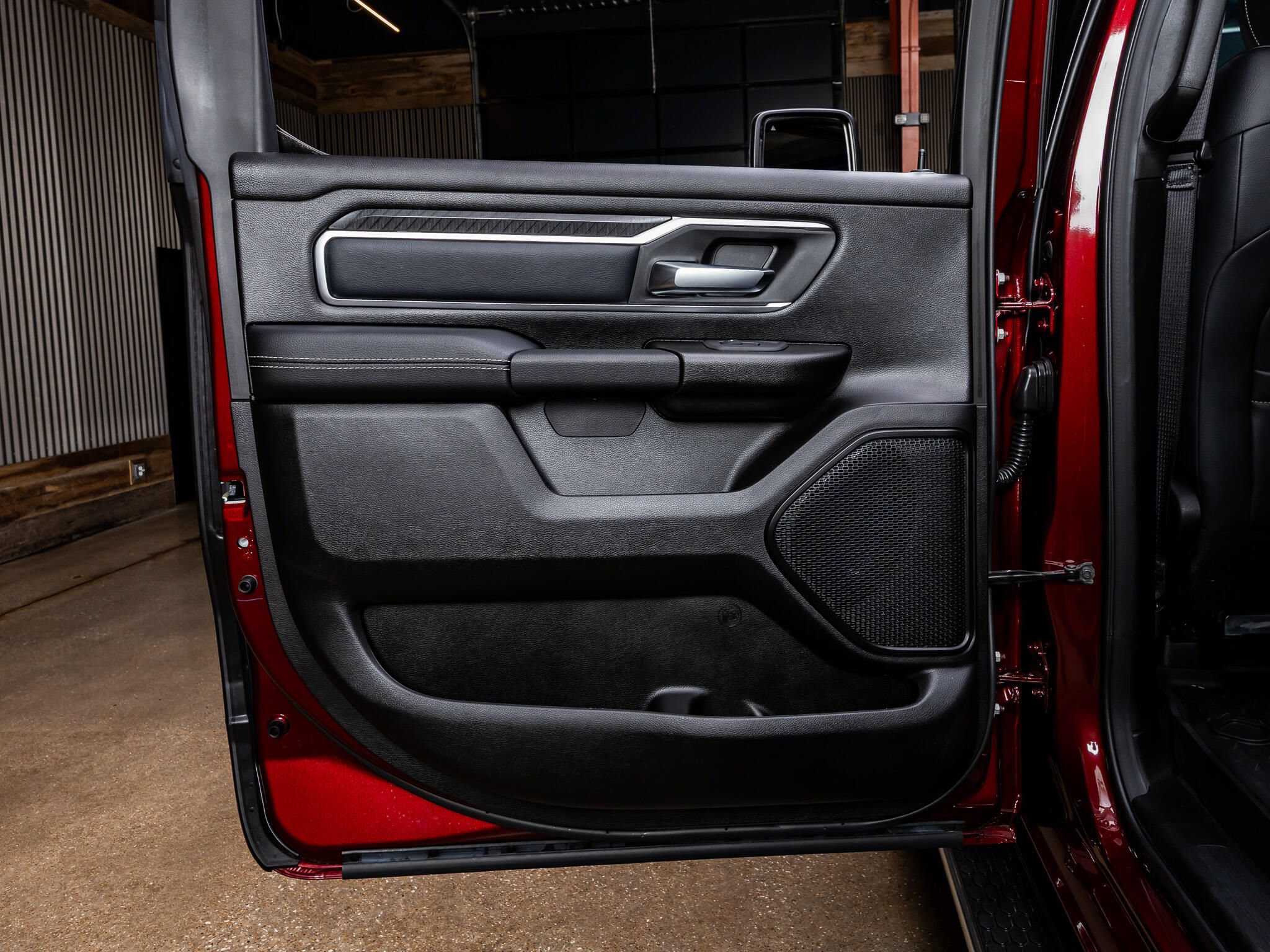 Used 2025 RAM 1500 Lone Star RWD image 37