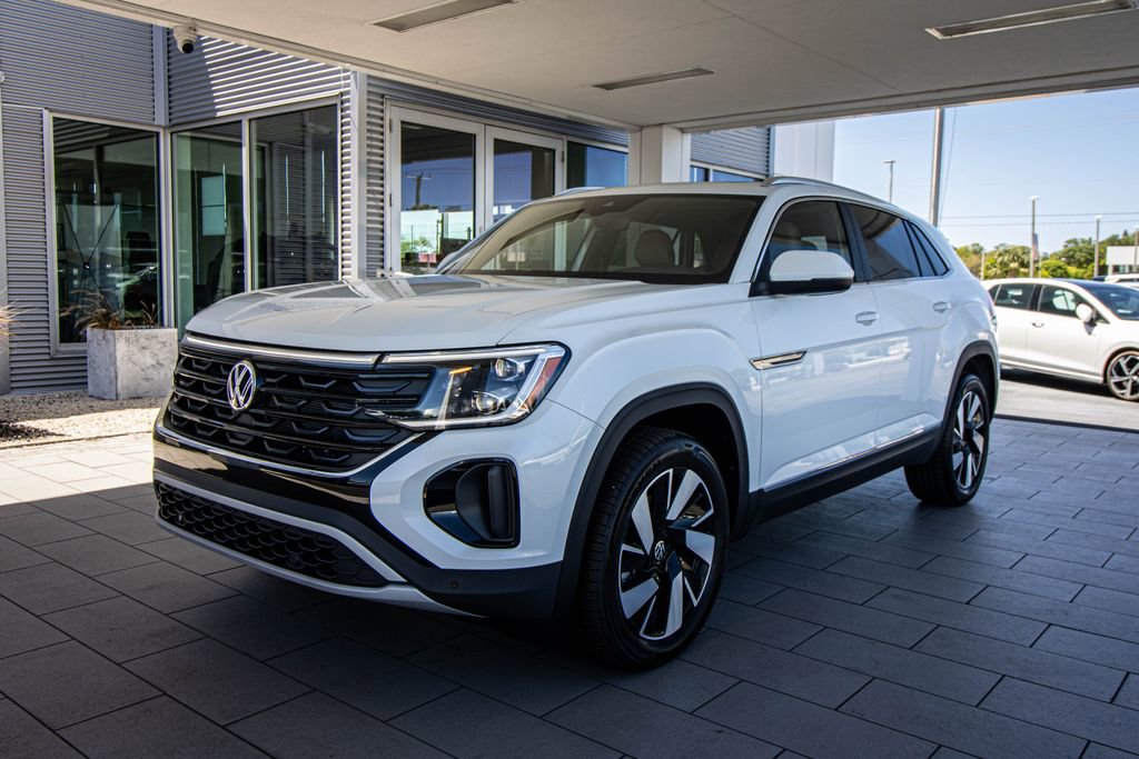 New 2026 Volkswagen Atlas Cross Sport SEL AWD/4WD image 13