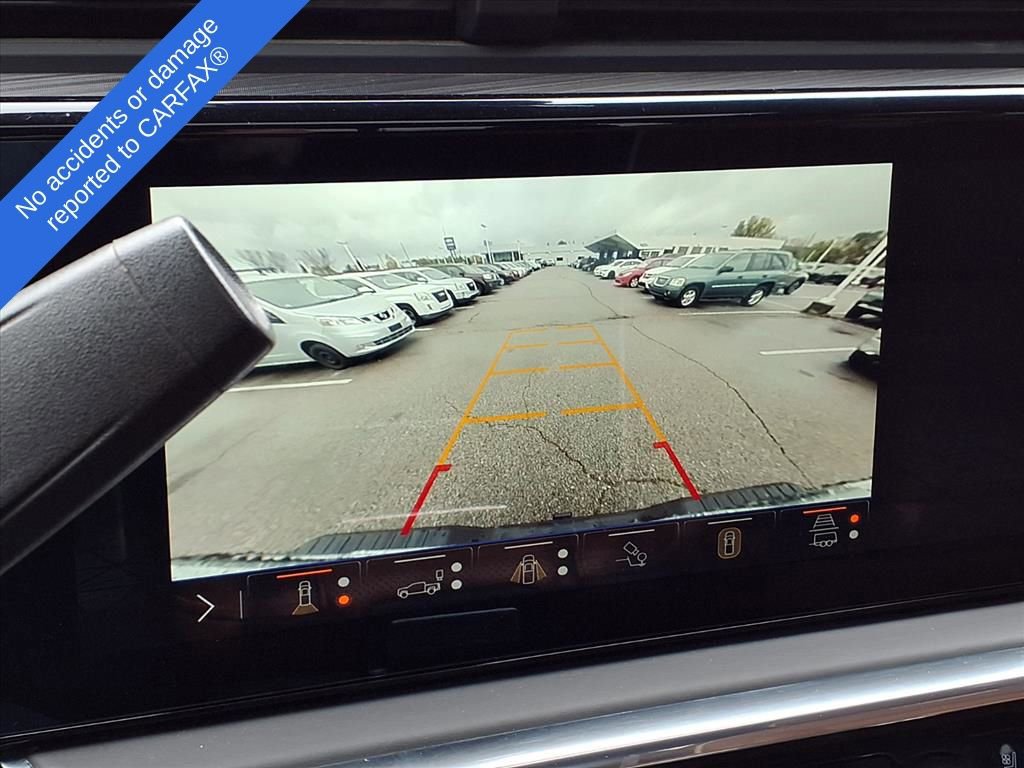 Used 2024 GMC Sierra 3500 Denali Ultimate image 24