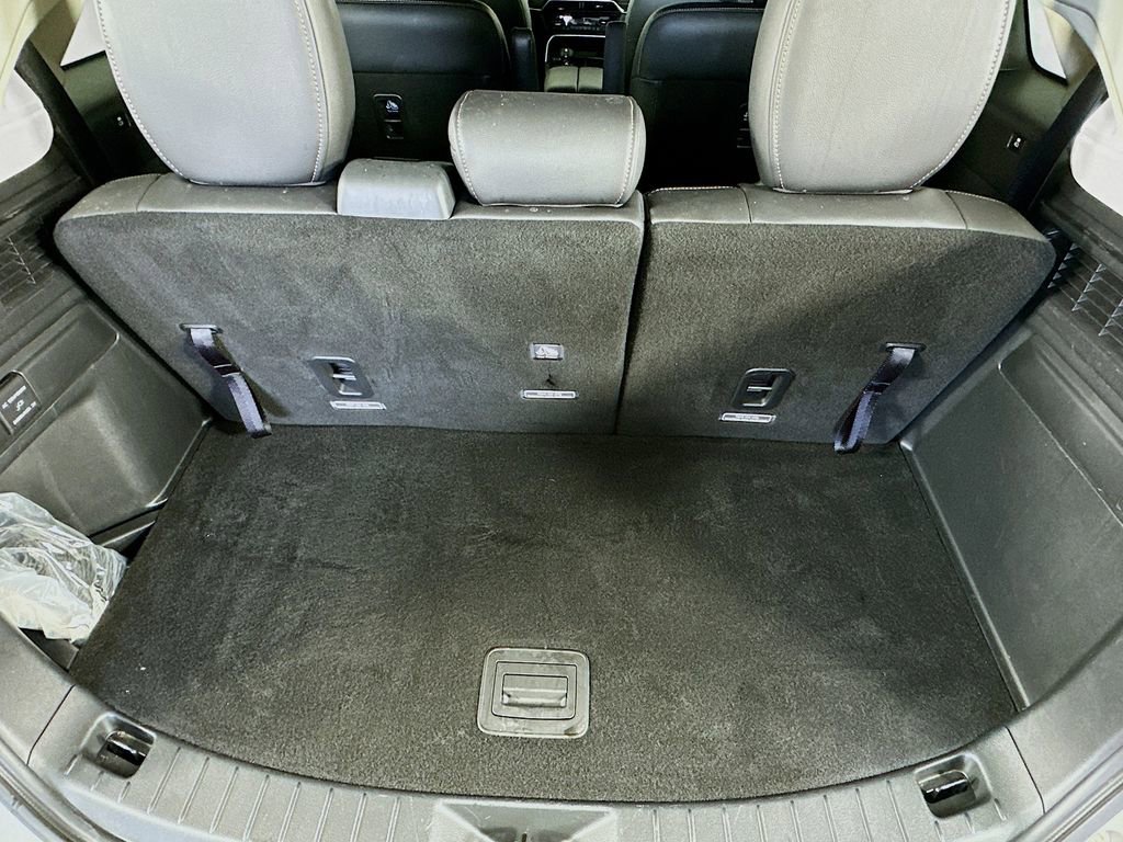 Certified 2024 MAZDA CX-90 Plug-In Hybrid w/ Premium Pkg image 34