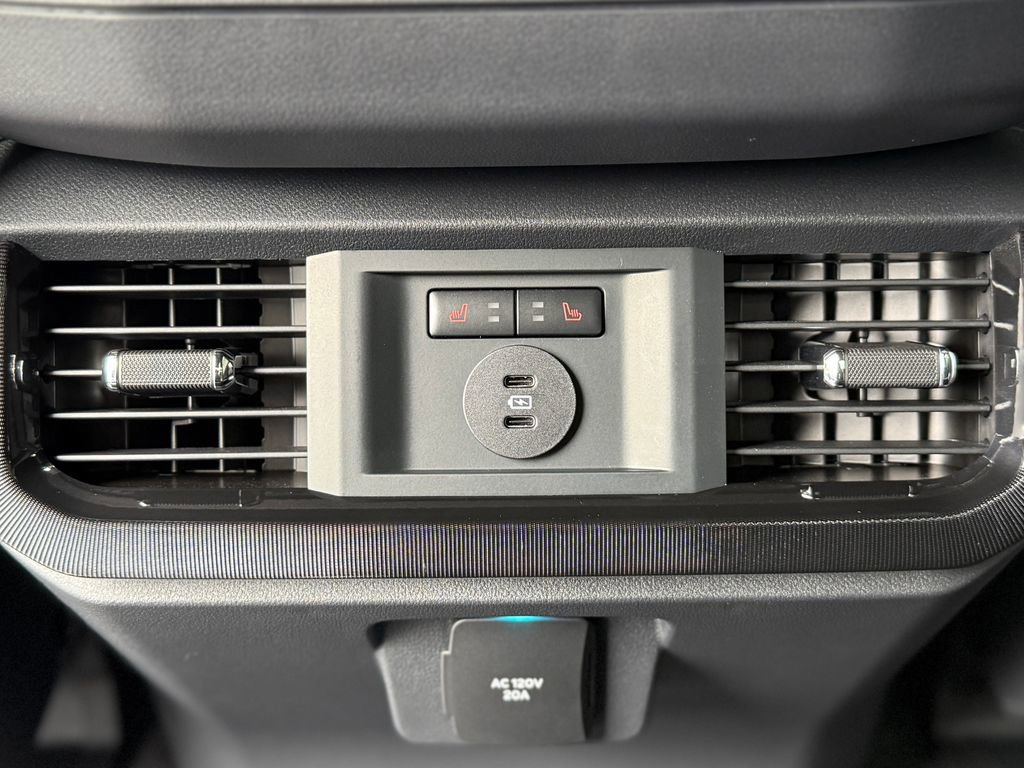 New 2025 Ford F150 Lightning Platinum AWD/4WD image 9