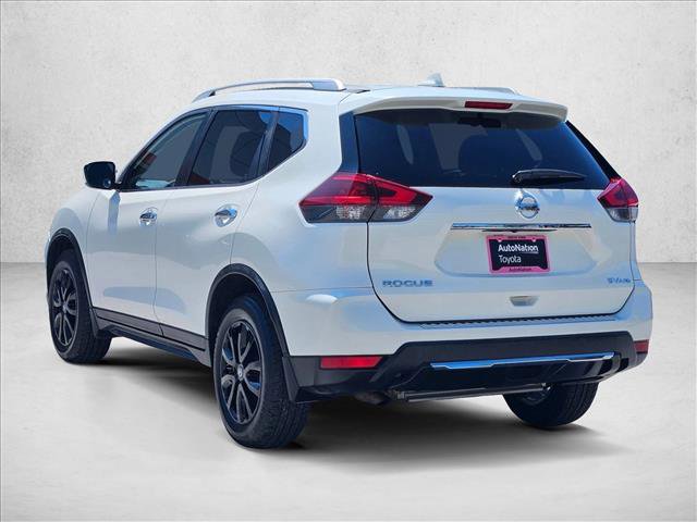 Used 2018 Nissan Rogue SV image 8