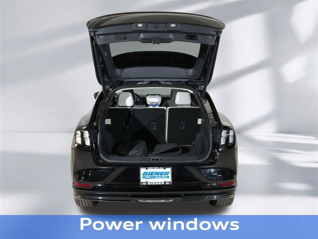 Used 2022 Ford Mustang Mach-E Premium image 22