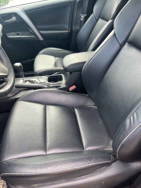 Used 2017 Toyota RAV4 Platinum AWD/4WD image 12