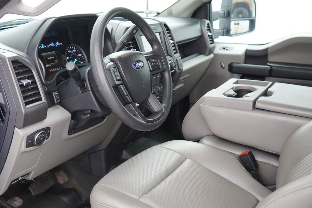 Used 2022 Ford F250 XL w/ Power Equipment Group AWD/4WD image 12