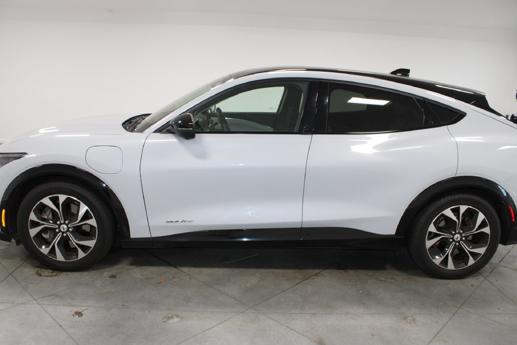 Used 2021 Ford Mustang Mach-E Premium RWD image 6