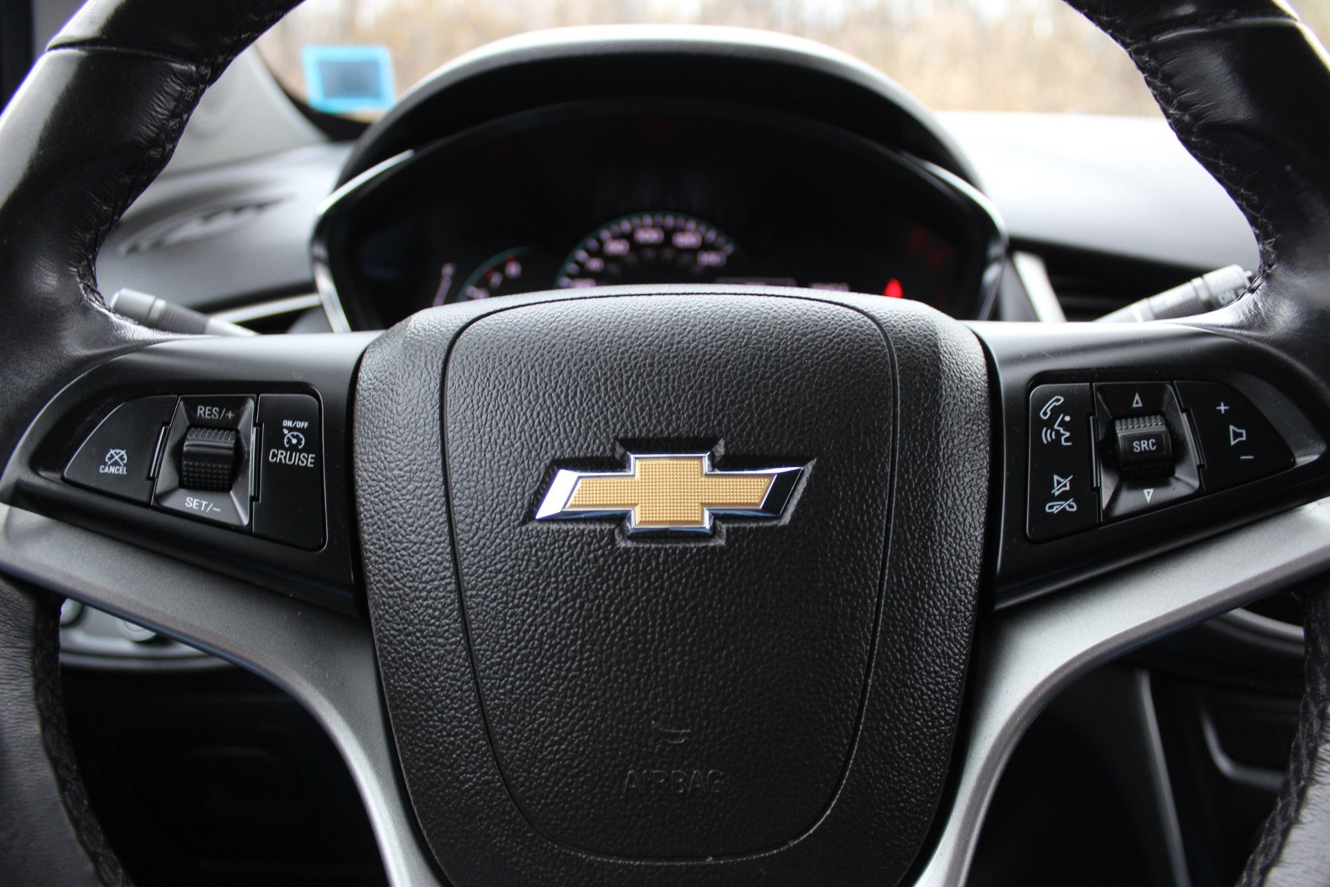 Used 2019 Chevrolet Trax LT w/ LT Convenience Package image 23