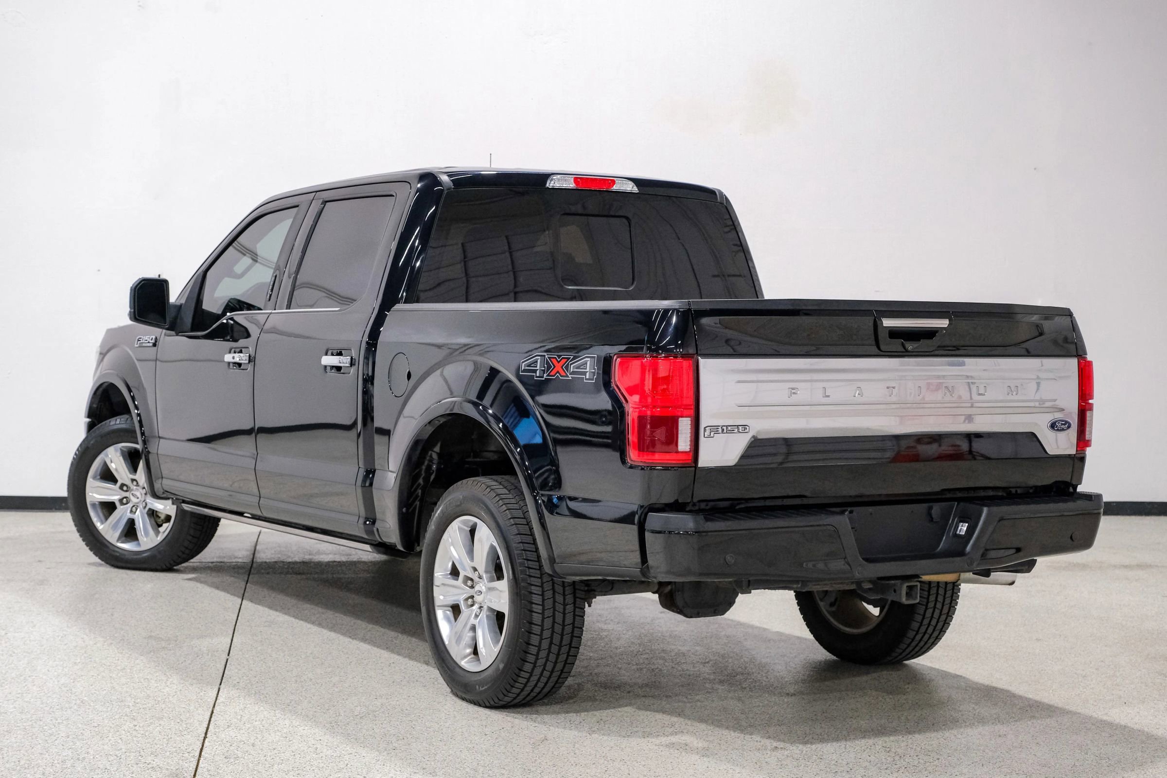 Used 2020 Ford F150 Platinum image 8