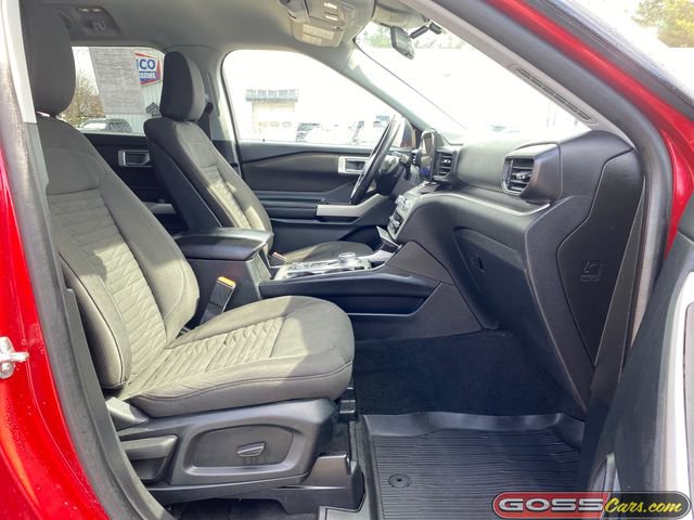 Used 2020 Ford Explorer XLT w/ Comfort Package image 6