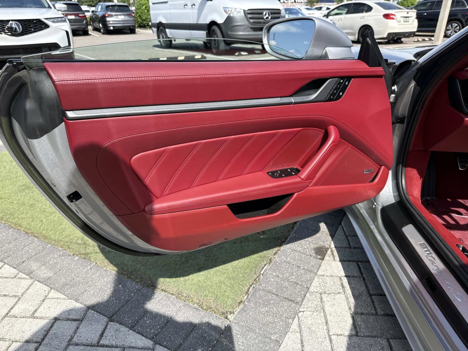 Used 2023 Porsche 911 Targa 4S AWD/4WD image 9