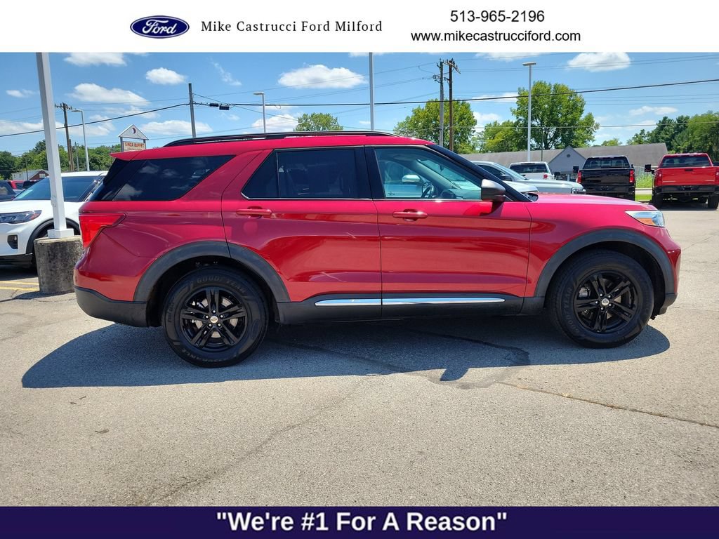 Used 2021 Ford Explorer XLT AWD/4WD image 6