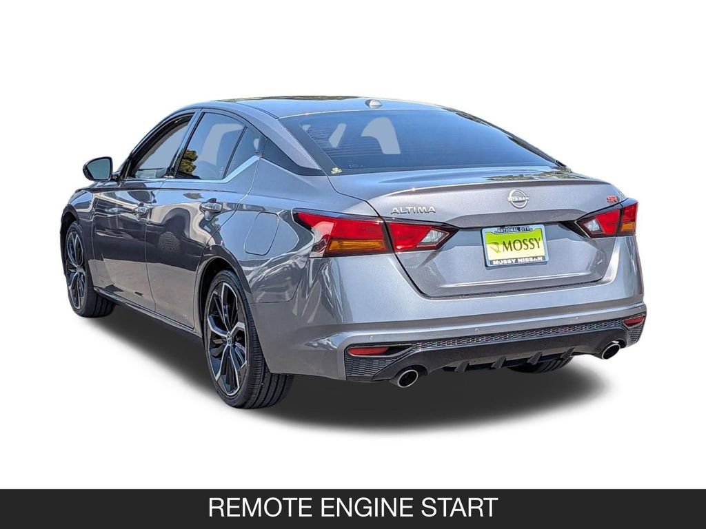 Certified 2025 Nissan Altima 2.5 SR FWD image 7