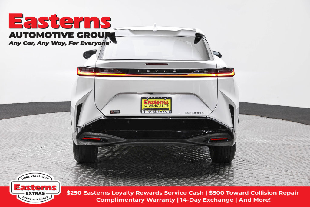 Used 2024 Lexus RZ 300e Premium w/ Accessory Package (Z1) FWD image 7