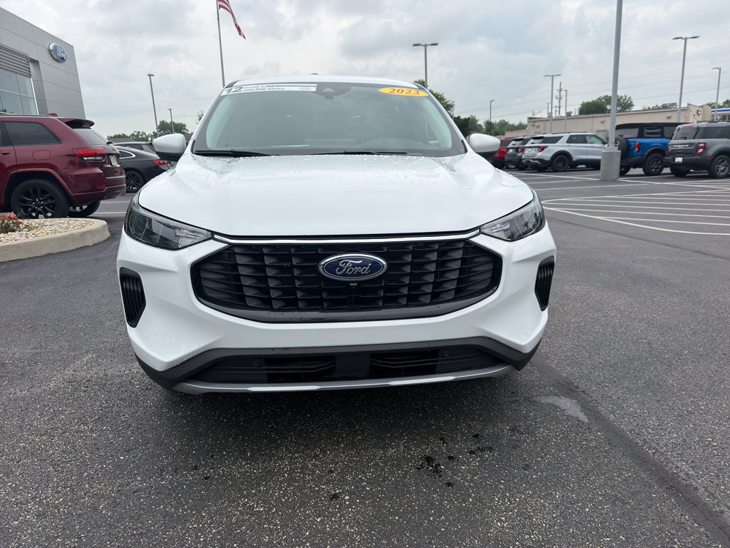 Used 2023 Ford Escape Active w/ Tech Pack #2 AWD/4WD image 3
