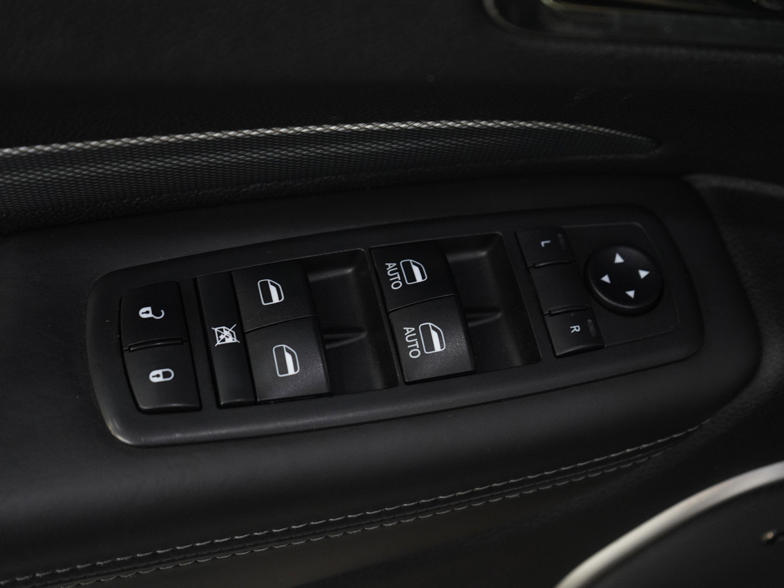 Used 2019 Dodge Durango R/T AWD/4WD image 21