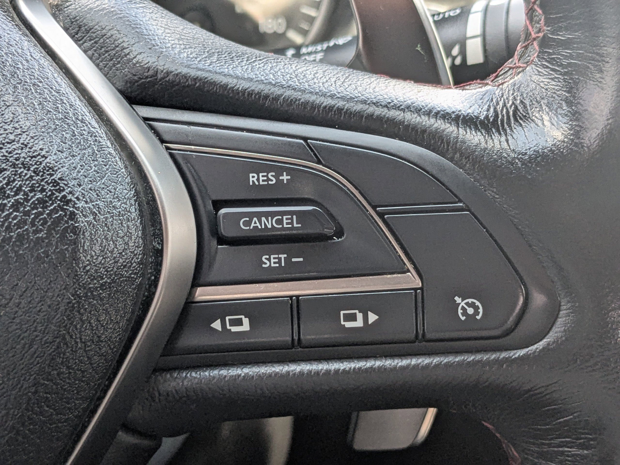 Used 2018 INFINITI Q50 Red Sport 400 w/ Sensory Package (Sport) image 26