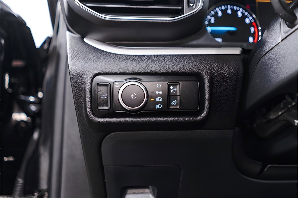 Used 2023 Ford Explorer XLT w/ Equipment Group 202A image 20