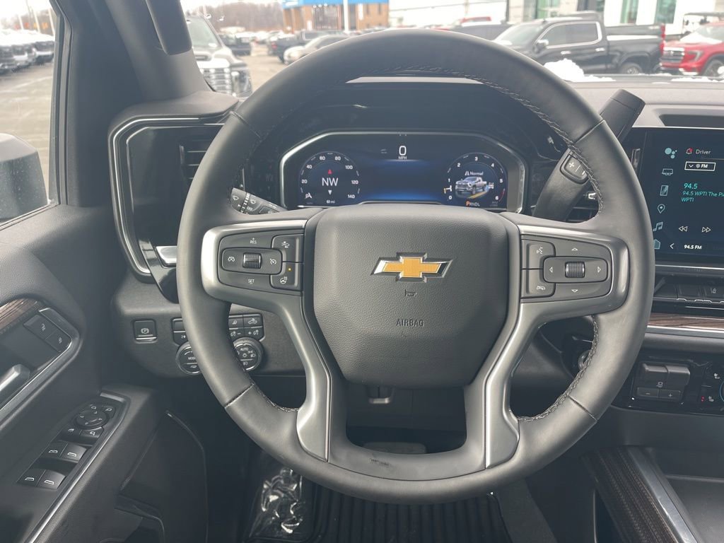 Used 2025 Chevrolet Silverado 2500 LT w/ Safety Package image 17