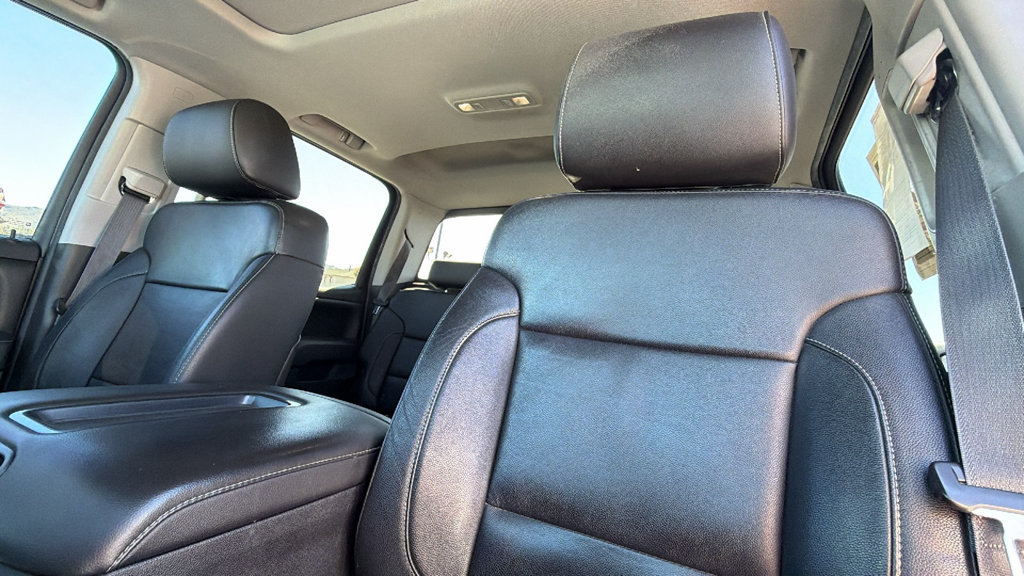 Used 2015 GMC Sierra 1500 SLT w/ SLT Crew Cab Value Package RWD image 11