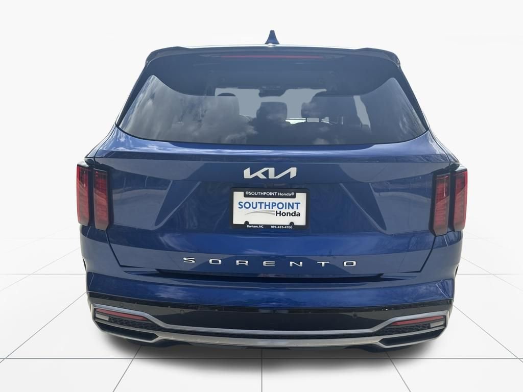 Used 2022 Kia Sorento S image 7