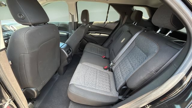 Used 2022 Chevrolet Equinox LT FWD image 19