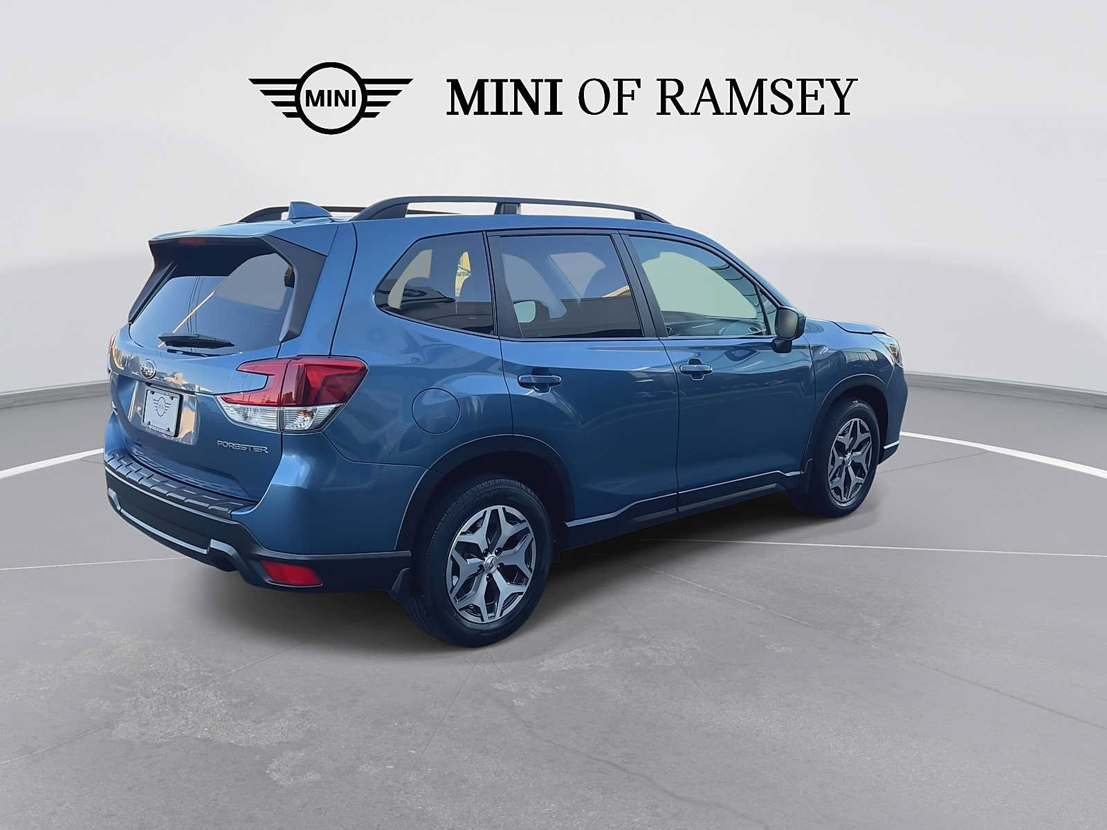 Used 2019 Subaru Forester Premium AWD/4WD image 8