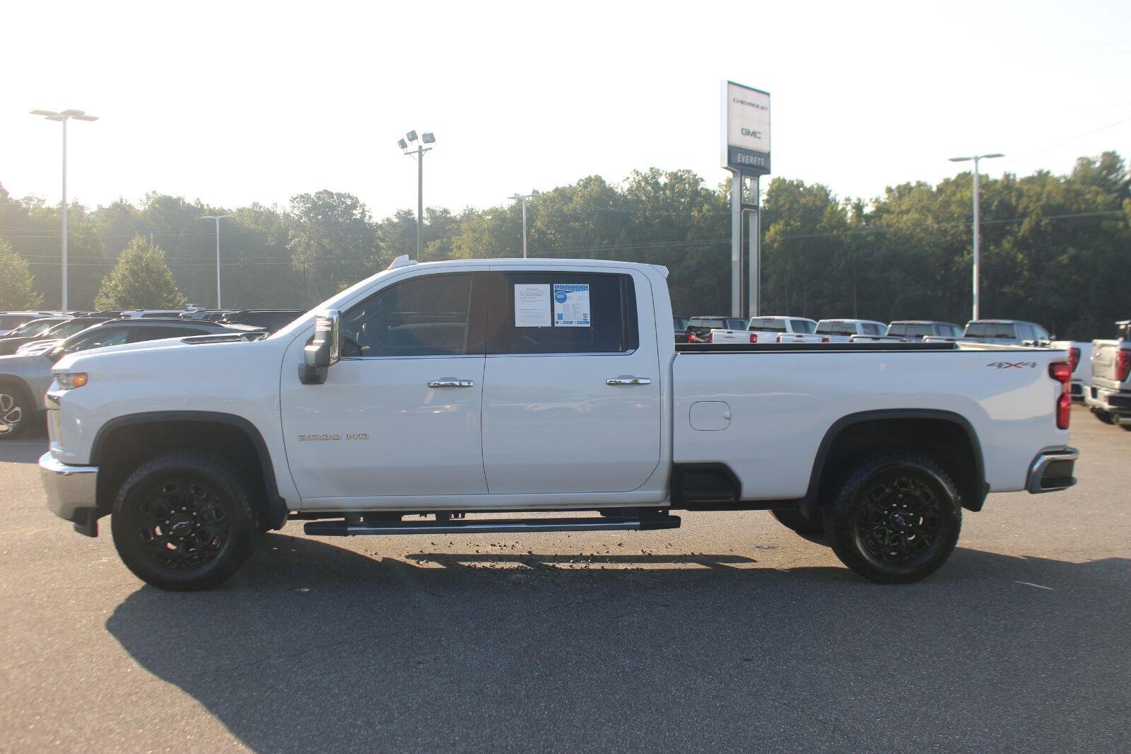 Used 2020 Chevrolet Silverado 2500 LTZ w/ Safety Package AWD/4WD image 4