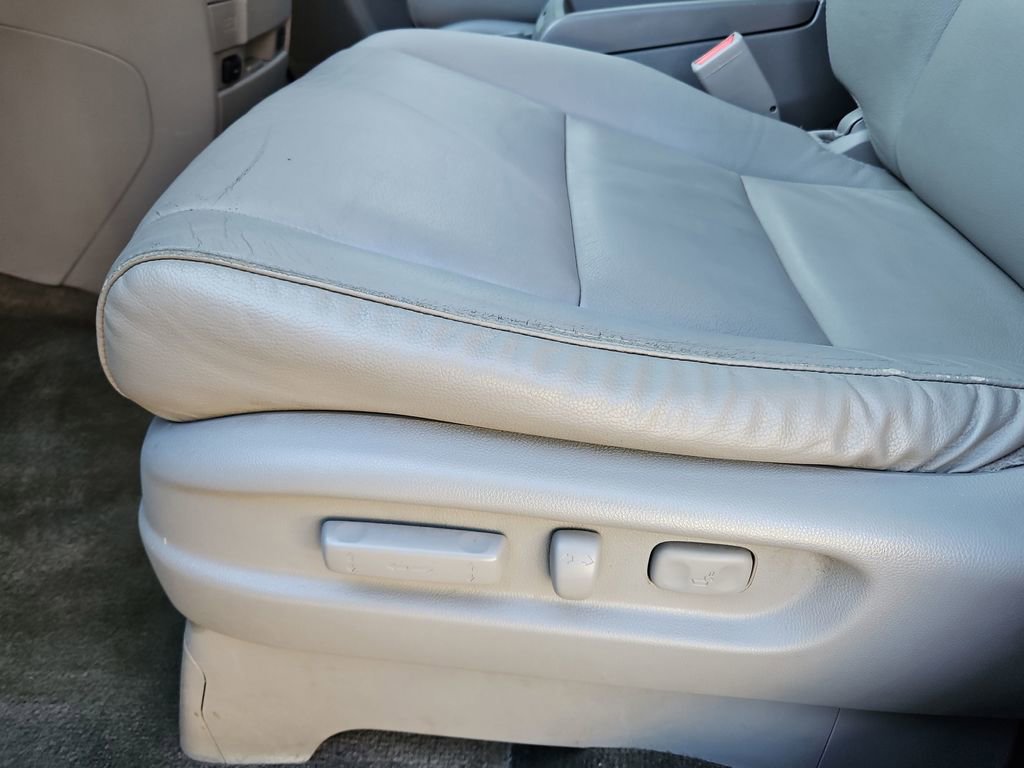 Used 2016 Honda Odyssey EX-L image 24