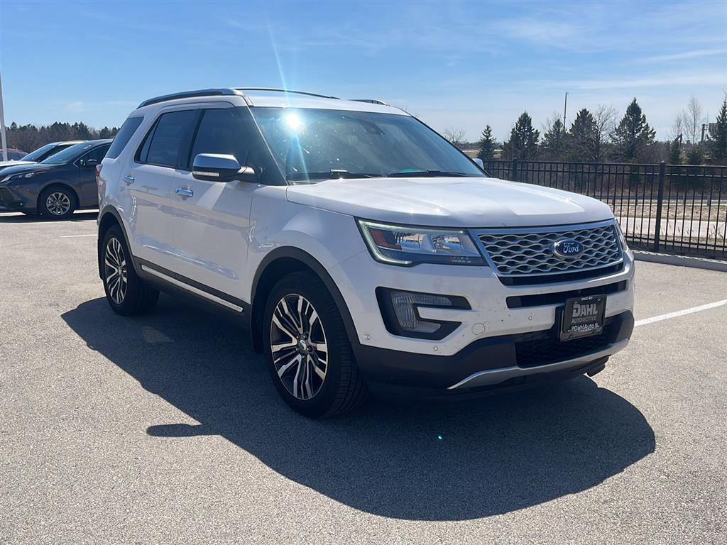 Used 2017 Ford Explorer Platinum image 20