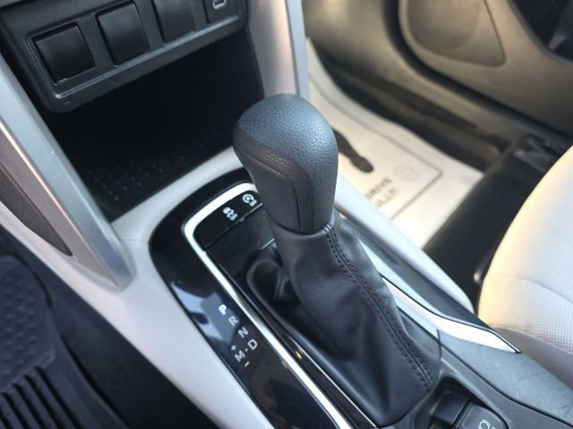 Used 2024 Toyota Corolla Cross L image 18