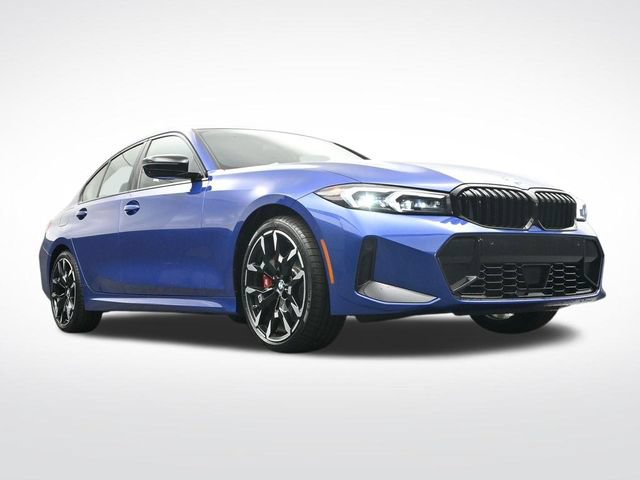 New 2026 BMW 330i xDrive Sedan w/ M Sport Package AWD/4WD image 32
