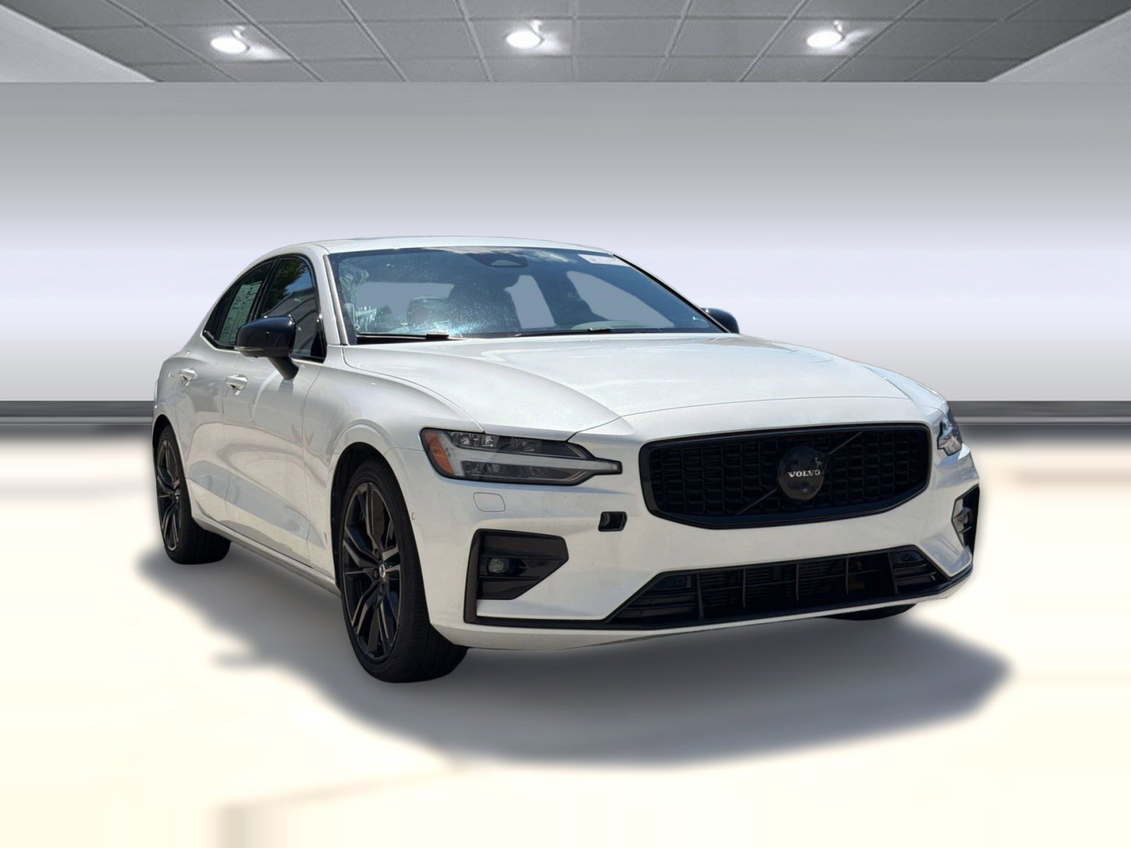 Used 2024 Volvo S60 B5 Plus FWD image 7