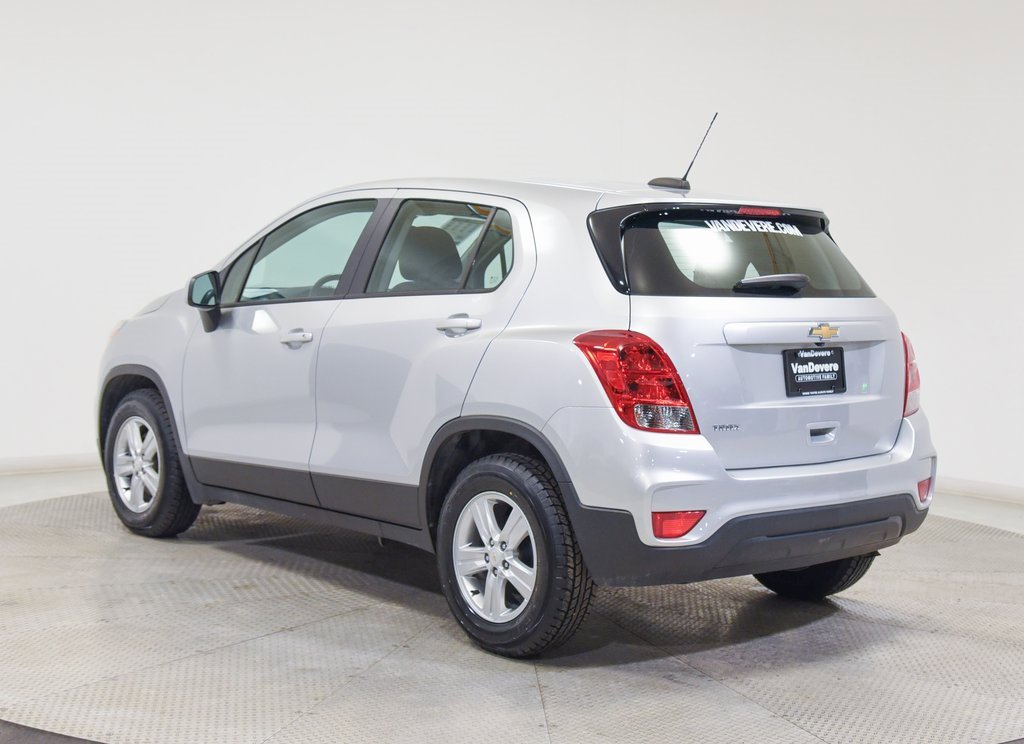 Used 2021 Chevrolet Trax LS image 9