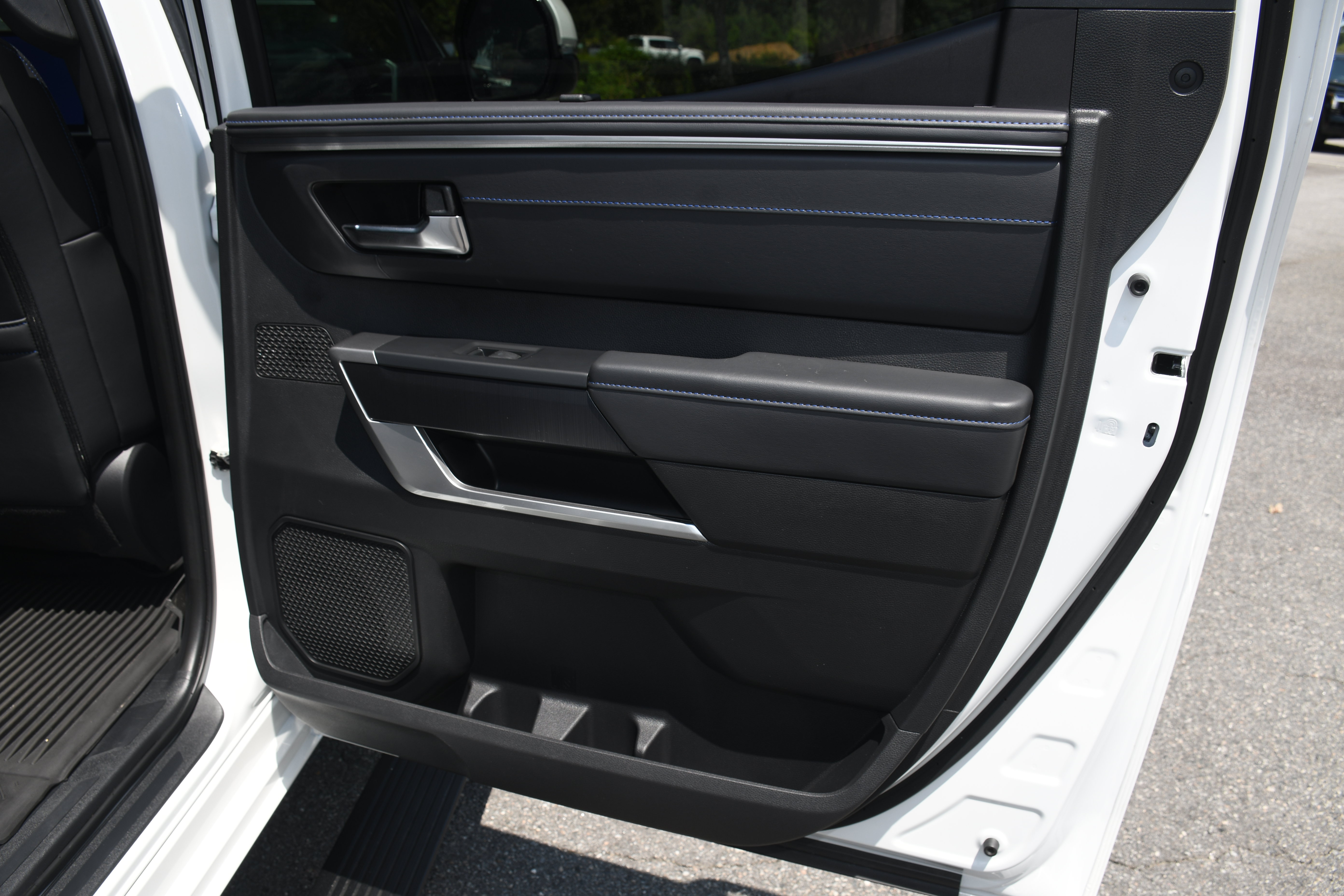 Certified 2025 Toyota Tundra Platinum AWD/4WD image 23
