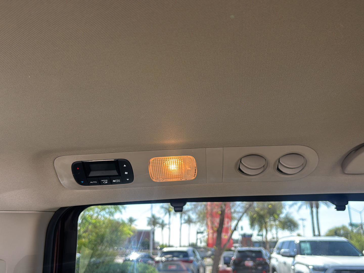 Used 2014 Honda Odyssey EX-L image 23