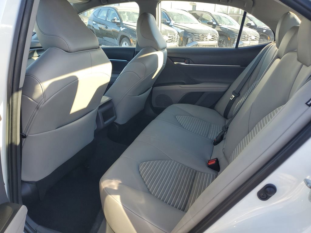 Used 2023 Toyota Camry SE image 26