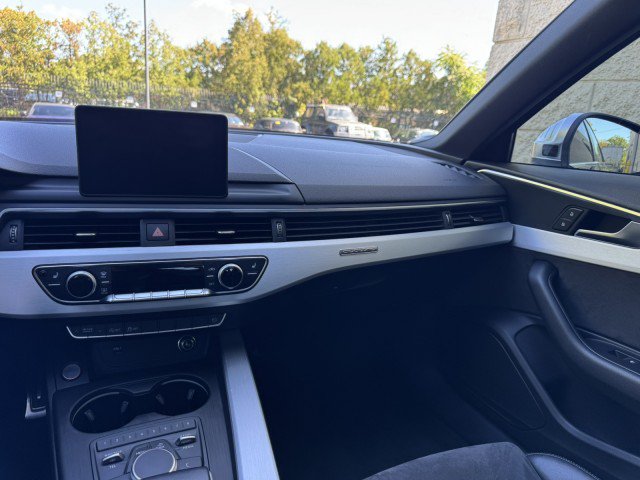 Used 2019 Audi S4 Premium w/ Convenience Package AWD/4WD image 31
