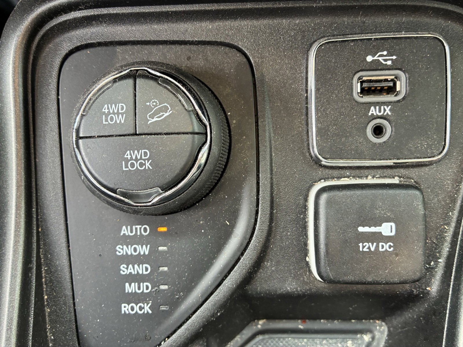 Used 2018 Jeep Compass Trailhawk image 8