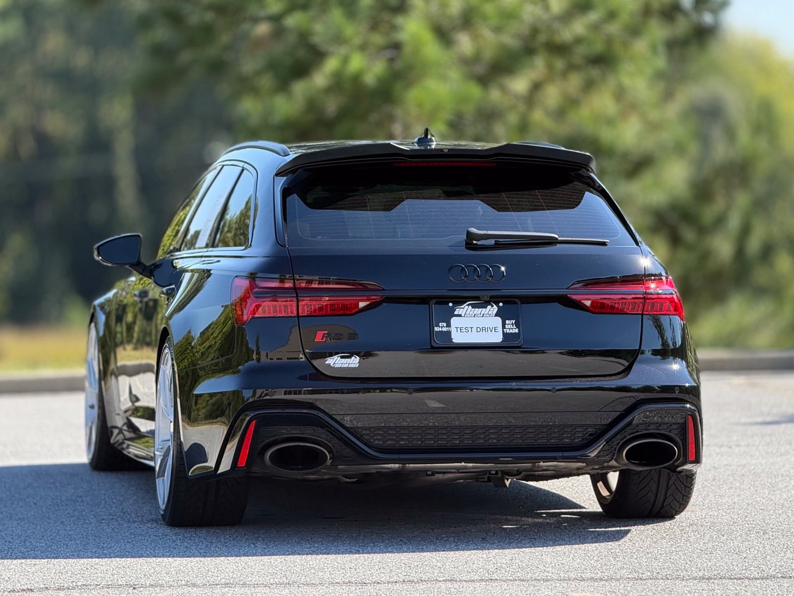 Used 2021 Audi RS 6 w/ Executive Package AWD/4WD image 5