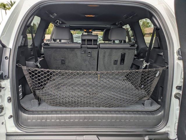 Used 2023 Lexus GX 460 Premium w/ Premium Plus Package image 29