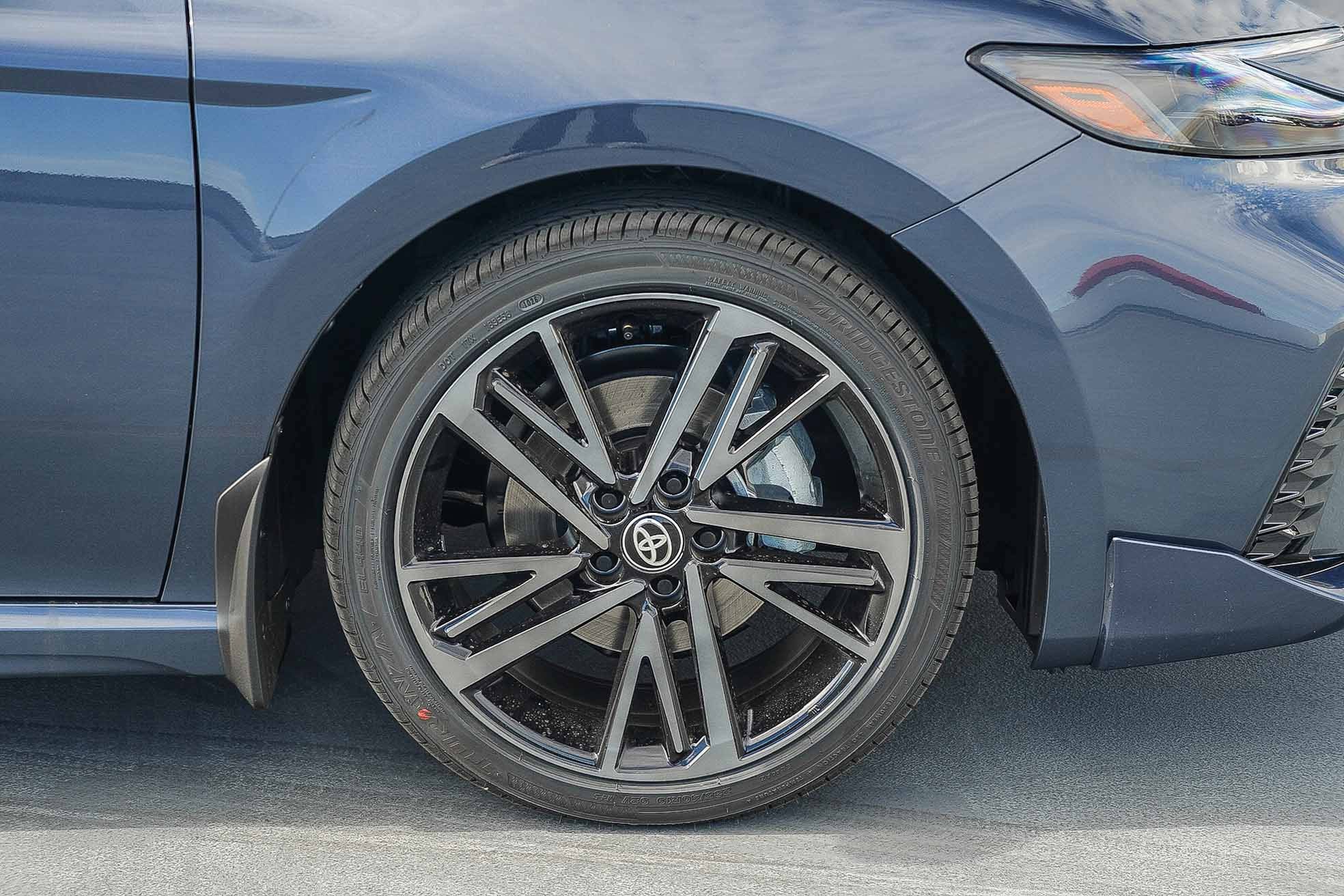 New 2026 Toyota Camry XSE FWD image 11