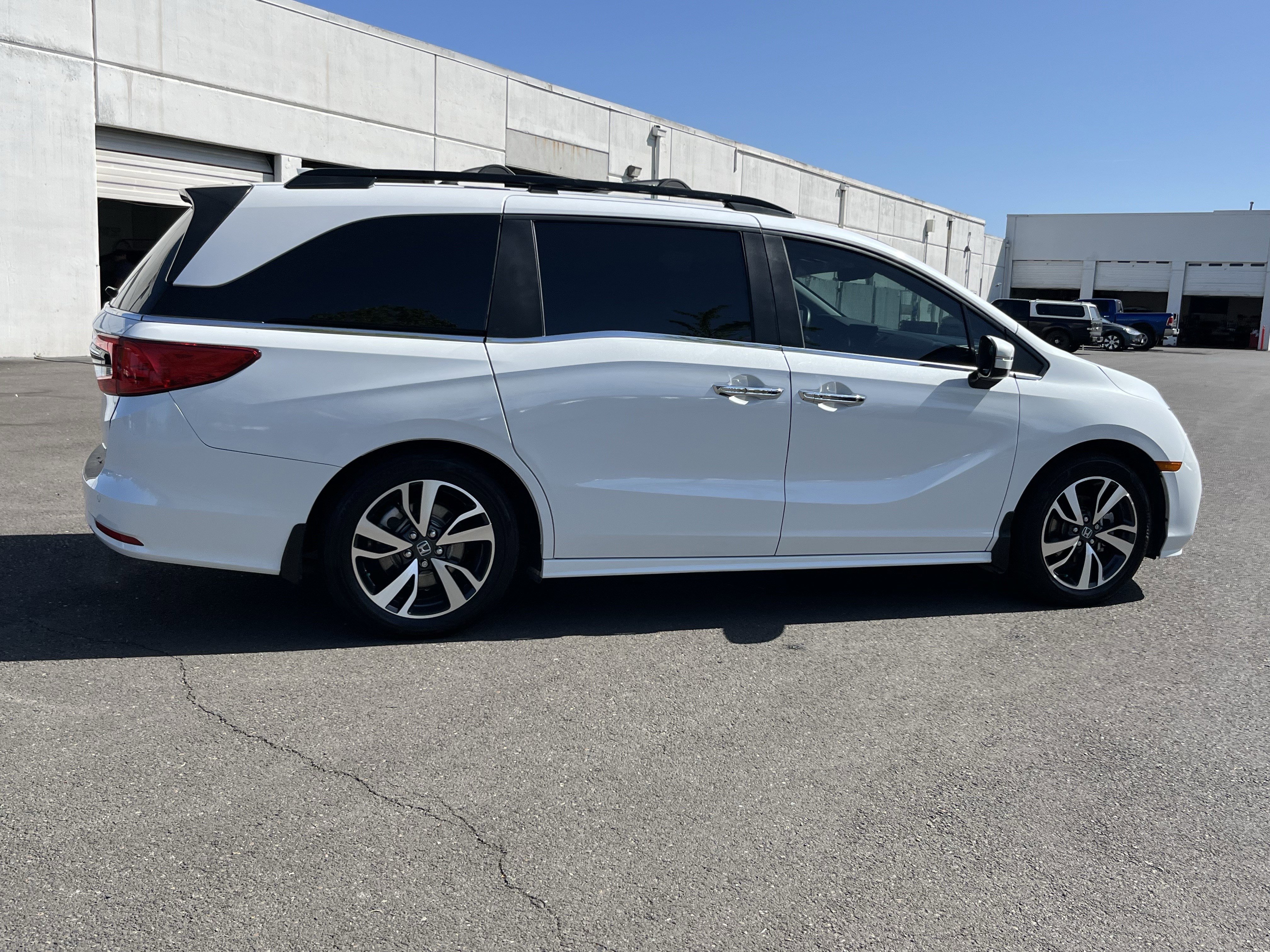 Used 2024 Honda Odyssey Touring image 6