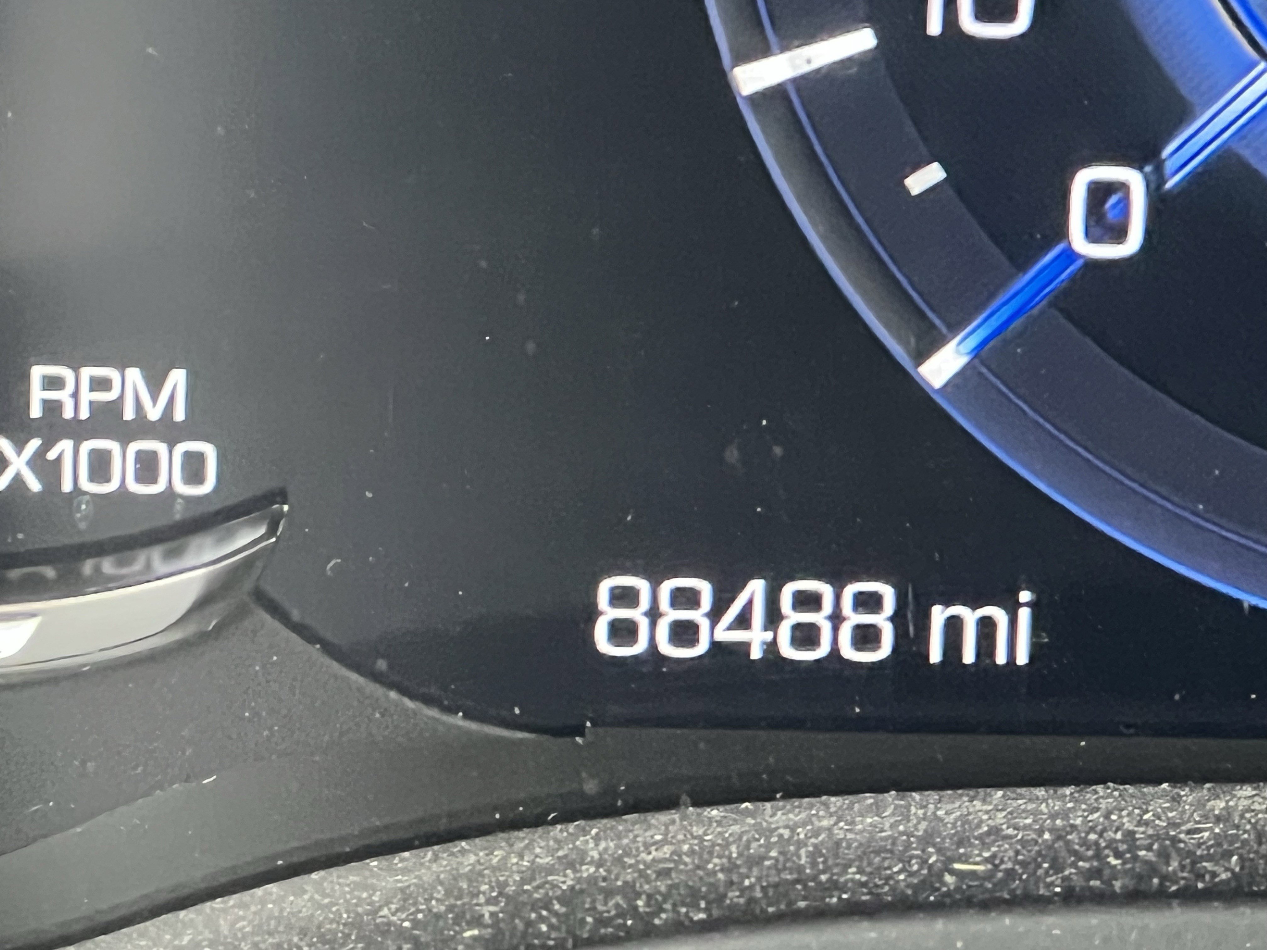 Used 2019 Cadillac Escalade ESV Luxury AWD/4WD image 22