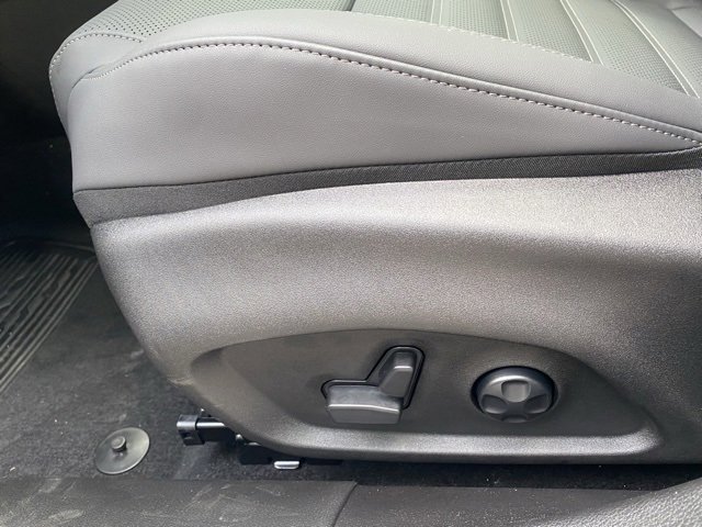 New 2025 Alfa Romeo Tonale w/ Premium Package image 21