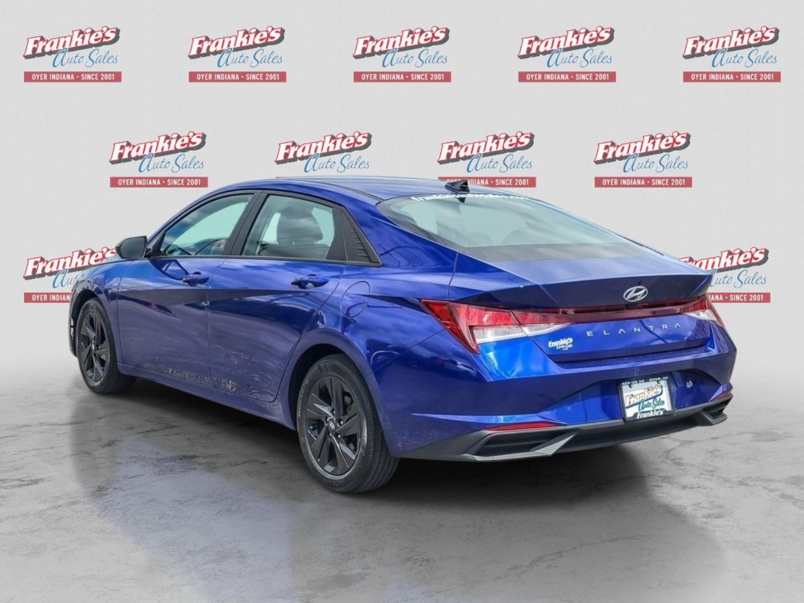 Used 2022 Hyundai Elantra SEL FWD image 3
