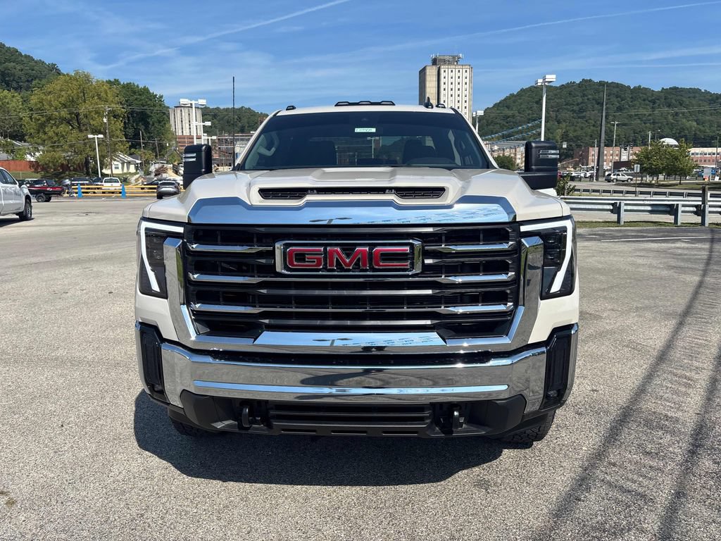 Used 2026 GMC Sierra 2500 SLE AWD/4WD image 8