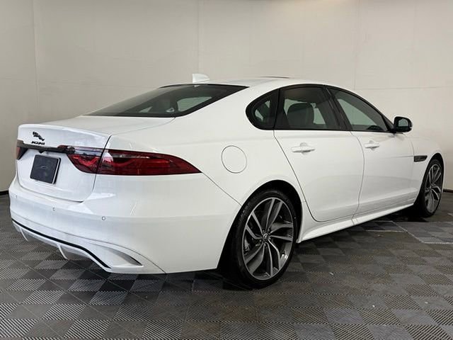 New 2024 Jaguar XF R-Dynamic SE image 6