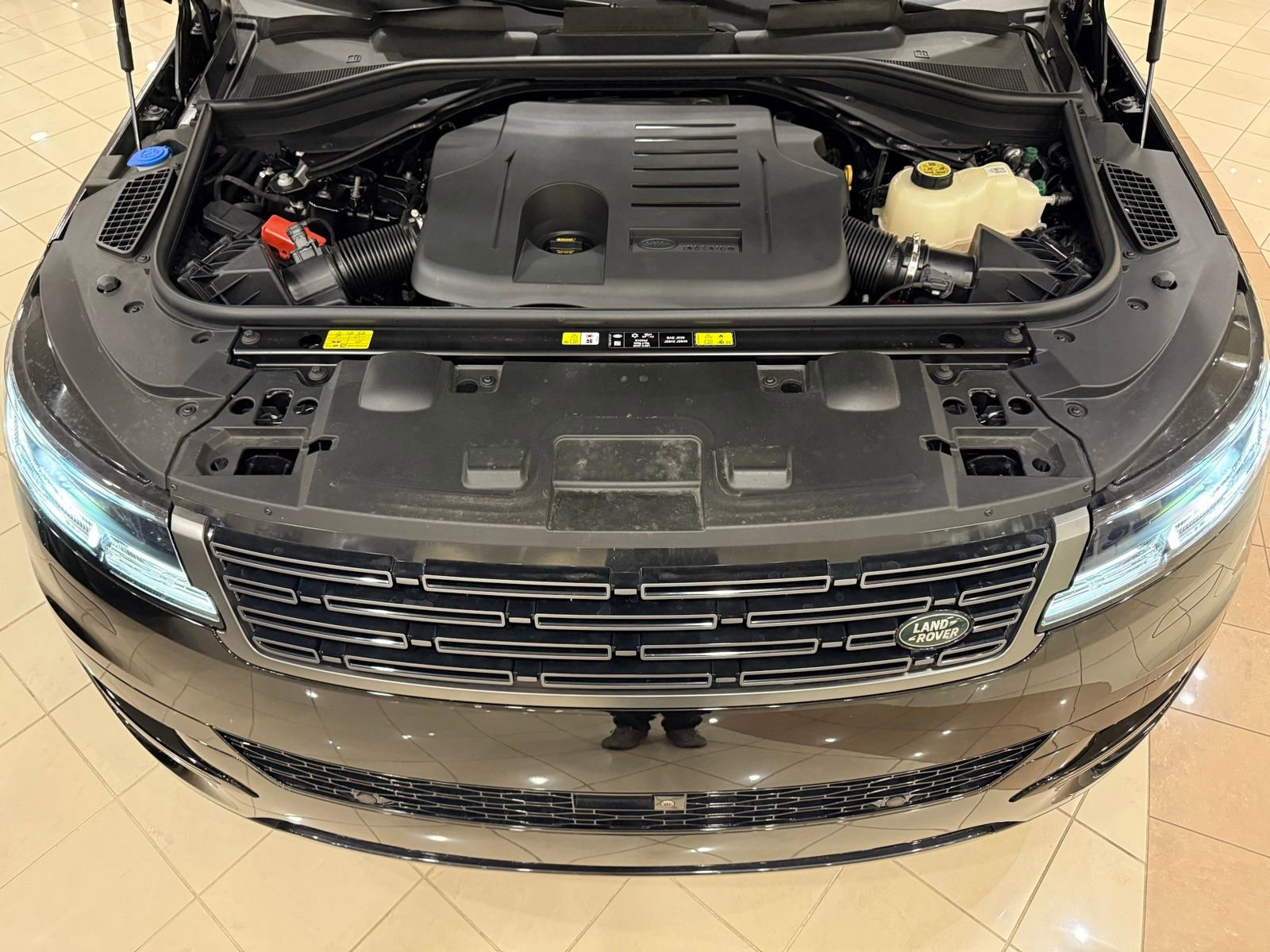 New 2025 Land Rover Range Rover Sport image 37