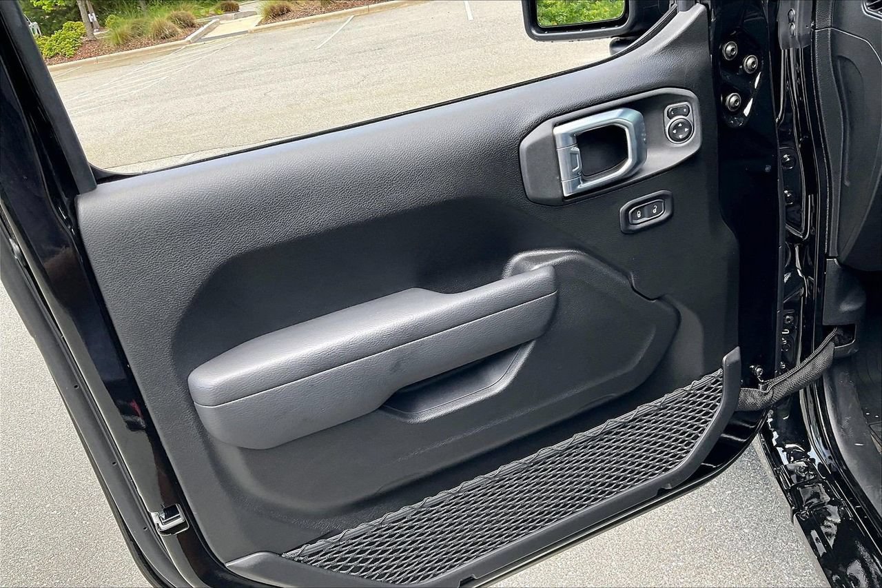 New 2026 Jeep Wrangler Unlimited Sport AWD/4WD image 23