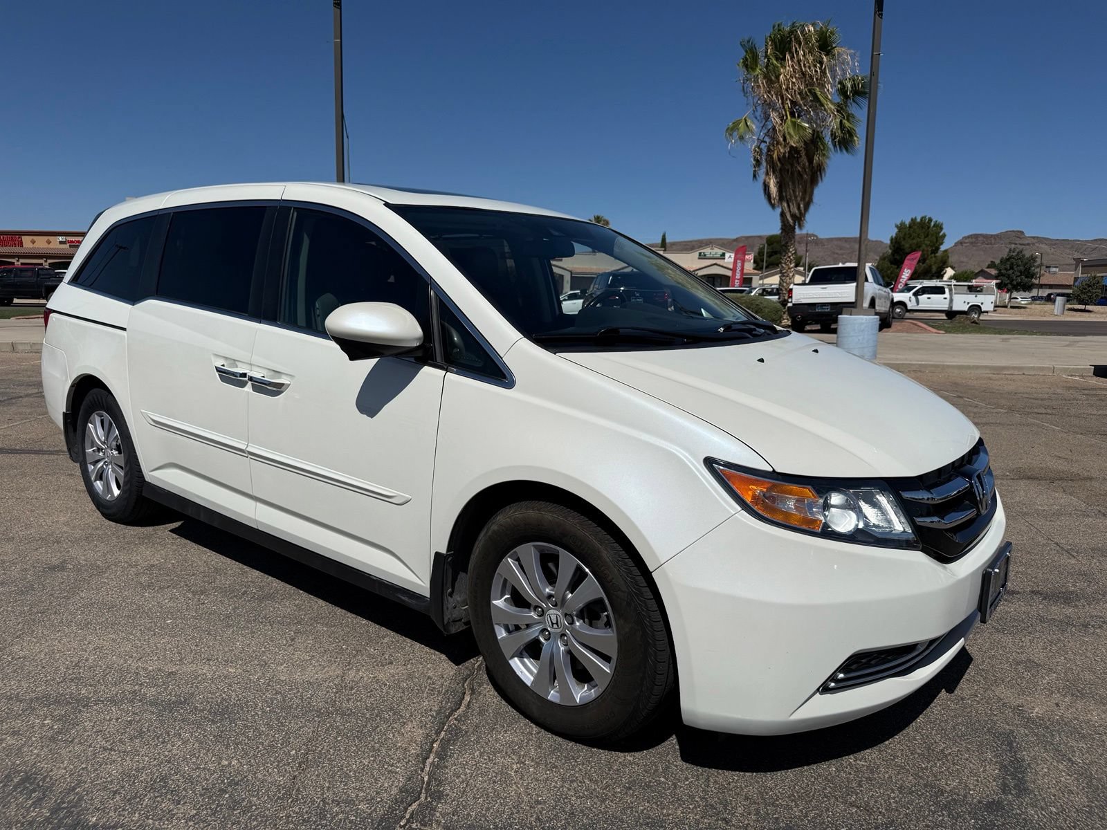 Used 2016 Honda Odyssey EX-L image 3